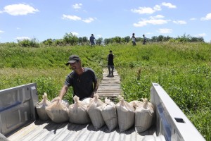2011Flood--JohnChapinandcrew